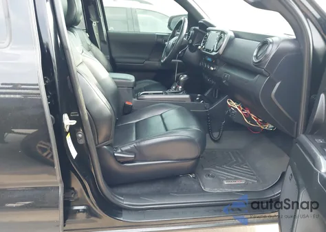 2020 Toyota Tacoma Trd Off-Road z USA, uszkodzony, nr VIN 3TMDZ5BN1LM083209